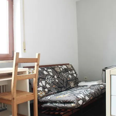 Kleines Gemuetliches Appartement-Wifi-Tv-Uni-Messe Erlangen
