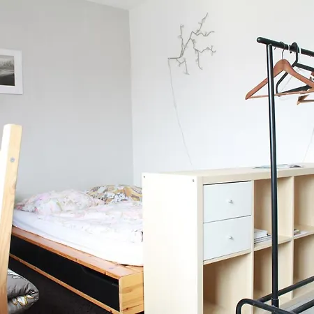 Kleines Gemuetliches Appartement-Wifi-Tv-Uni-Messe Appartamento